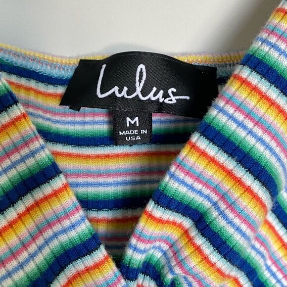 Lulu’s Canbria Blue Multi Striped Twist Front Crop Top Size Medium - Picture 7 of 8